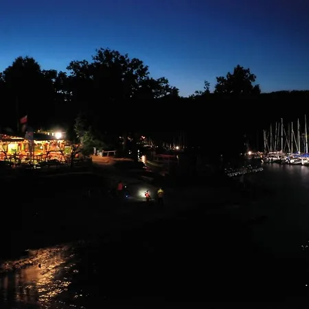 Osrodek Wypoczynkowy Igor Nad Jeziorem Zywieckim ホリデーパーク *